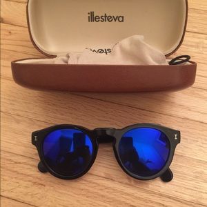 ILLESTEVA Leonard Round Reflective Sunglasses